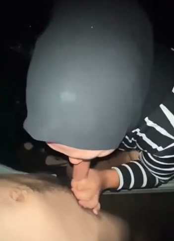 Bokep Jilbab Main Di Mobil Ayang Gak Tahan Crot Ajah